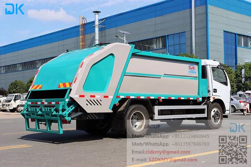 garbage compressor truck 4